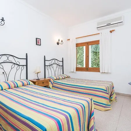 Ca'n Coll 波连萨港