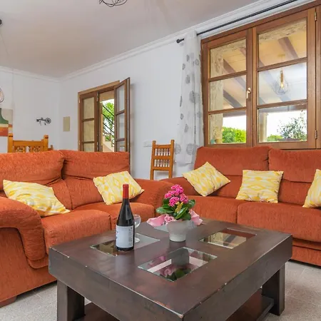 Ca'n Coll 波连萨港