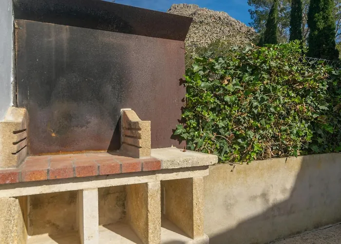 Ca'n Coll * 波连萨港